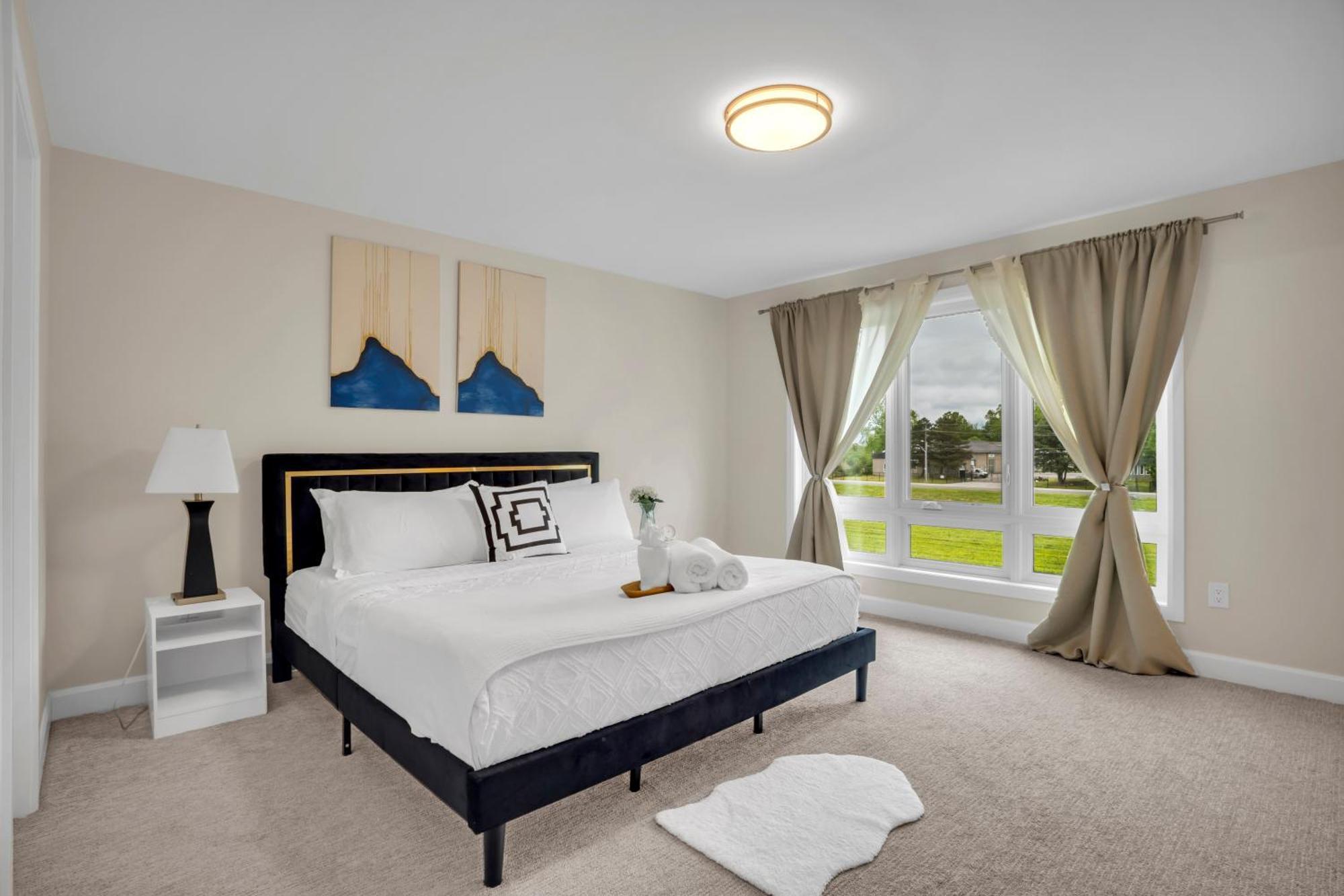 Luxury Niagara 3 Bdr Townhouse /Garage Appartement Buitenkant foto